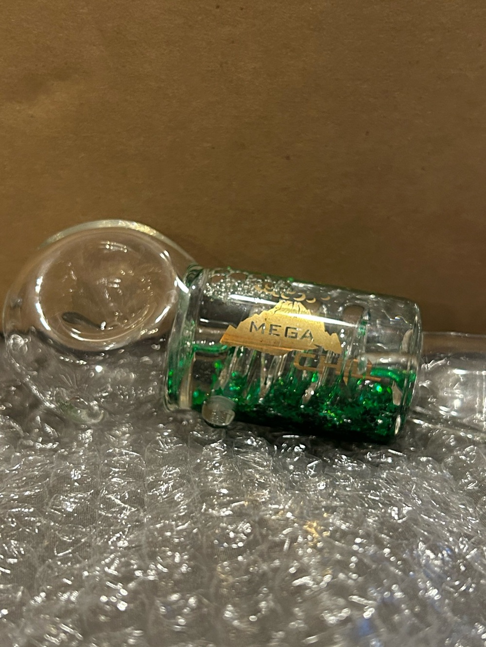 Mega Chill Freezable Glass Hand Piece with Green Glitter